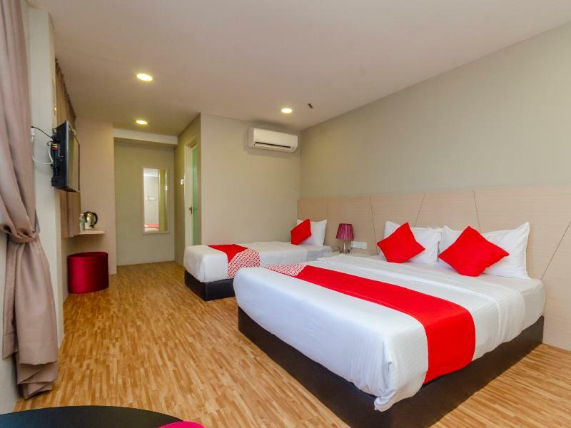 Princess Hotel Pontian Pontian Kecil Exterior foto